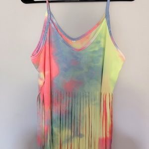 Cropped fringe tank top